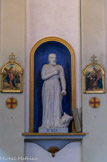 <center>L’église paroissiale Saint-André </center>Ensemble de quatre statues (figures colossales) : Saint Jean, saint Luc, saint Mathieu, saint Marc. Les statues ne figurent pas sur l'inventaire de 1905, elles ont sans doute été réalisée après, dans la 1ère moitié du 20e siècle. Les 4 statues de grandes dimensions forment un ensemble homogène : elles sont réalisées en pierre, monolithe, peinte monochrome blanc. Elles sont placées sur les mur sud et nord de la nef, dans des niches ; le revers est à peine ébauché, elles ont sans doute été conçues pour y être placées. Chaque évangéliste est figuré debout tenant une tablette ou un parchemin et accompagné de son symbole. St Luc et le taureau.