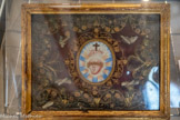 <center>La co-cathédrale Saint-Jérôme </center>Tableau reliquaire du Sacré-Cœur. XVIIIe siècle.