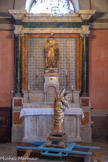 <center>Guillaumes. Église Saint Étienne. </center> Chapelle Saint Joseph  avec la statue de Saint Joseph.