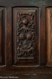 <center>Saint-Sauveur-sur-Tinée </center>  Chapelle des pénitents blancs. Le blason des Ongran.