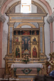 <center>Roure. </center> Le polyptyque de l’Assomption. Le premier autel, à gauche en entrant, est surmonté d’un triptyque, bois doré et huile sur bois, que l’on a daté de 1560 et attribué à François Bréa. Il célèbre l’Assomption de la Vierge. Ce sont des similitudes avec d’autres œuvres du peintre qui expliquent l’attribution de ce triptyque à François Bréa.
