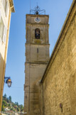 <center>Puget-Théniers</center>Eglise Notre-Dame de l'Assomption. La différence d'appareillage montre bien la surélévation de l'église au XVIIIe siècle.