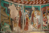 Auron. Chapelle Saint Erige dite d'Ariez <br>  Erige vainqueur du dragon en le touchant de sa crosse en présence d’hommes armés. Érige âgé, agenouillé devant le pape Grégoire, sur l'autel, un diptyque ; saints Pierre et Paul.
