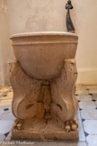 <center>Cathédrale Notre-Dame de la Nativité</center>La cuve baptismale qui est une seule pièce n’est pas datée.