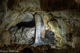 <center>Grotte de Thaïs.</center> Située au cœur même du village, Thaïs illustre par ses roches sculptées et ses colorations exceptionnelles le fabuleux travail des eaux souterraines. De la préhistoire jusqu’aux très récentes explorations en plongée, Thaïs se raconte aux visiteurs dans l'intimité de  son labyrinthe.