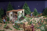 <center>Vassieux.</center> Exposition de santons animés.