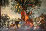 <center>Le Chasseur indien François </center>François Desportes (1661-1743) 1740.
Huile sur toile. Dans Le Chasseur indien se côtoient le casoar, oiseau originaire de Nouvelle-Guinée, cher à Desportes qui l’a souvent peint, le toucan d’Amazonie, le dragonnier, plante native des Canaries, ou l’image occidentale très stéréotypée du dauphin.
Les représentations d’Africains et d’indiens dans les tapisseries de Desportes se sont retrouvées récemment au cœur d’une polémique attachée aux réflexions contemporaines sur l’exotisme. En 1984, l’exposition consacrée aux deux cycles des anciennes et nouvelles Indes par le musée des Tapisseries d’Aix-en-Provence avait déjà rappelé la réalité sordide du contexte de l’exploitation des ressources des territoires des Amériques. A la lumière de la reconnaissance des mémoires de l’esclavage et de la réévaluation de l’action de Jean Maurice de Nassau au Brésil, notamment de son implication directe dans la traite négrière, s’est reposée la question de la nécessaire contextualisation des images de l'exotisme.
