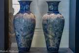 <center>Paire de vases balustre</center>Atelier Fukagawa
Japon, Arita
Ere Meiji (1868-1912), fin XIXe siècle Porcelaine, décor bleu et blanc sometsuke.
Legs Jules Cantini, 1917 Fonds Musée Cantini
Marseille, Château Borély - Musée des Arts décoratifs, de la Faïence et de la Mode