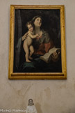 <center>L'église Saint André</center>La chapelle latérale. Vierge à l’enfant. En bas, statue de sainte Marie-Thérèse-Victoire Couderc, supérieure de la congrégation des Sœurs de St Régis à La Louvesc en 1828. Cette Congrégation s’est divisée en deux branches, l'une s'adonnant à l'enseignement les sœurs de Saint Régis, éducatrices, l'autre, sous la conduite de sainte Thérèse COUDERC, se consacra à l’œuvre des retraites spirituelles, donnant ainsi naissance à la Congrégation Notre-Dame du Cénacle. Mère Marie Thérèse Victoire Couderc fut canonisée par Paul VI en 1970.