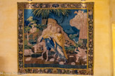 <center>Le Musée d'Art Sacré du Gard. </center> La fuite en Egypte, broderie de laine à l'aiguille, atelier français fin XVIe siècle.