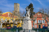 <center>Roquemaure.</center> Place de la Pousterle.