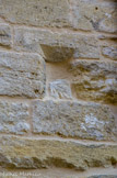 <center>Roquemaure.</center> Pierre de réemploi.
