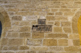 <center>Roquemaure.</center>La Collégiale. Sculpture de la confrérie des vignerons. A ce niveua, dans l'