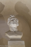 <center>Arc de Triomphe. </center> Buste de Louis Philippe.