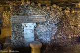 <center>Les Catacombes de Paris. </center>