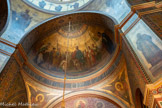 <center>La cathédrale Saint-Alexandre-Nevsky</center>Entrée de Jésus à Jérusalem.