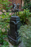 <center>Maquette d’ensemble du Monument au Général Alvear (1913-1923)</center>1915 
Bronze
 Epreuve numéro 3 exécutée par Coubertin en 1987