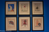 <center>Paul Poiret, la mode est une fête</center>Georges Lepape.
1887-1971.
Gazette du Bon Ton, Paris, librairie centrale des Beaux-Arts, 1913.
Paris, bibliothèque du musée des Arts décoratifs. <br>
En haut : Les Cerises, toilette de campagne par Paul Poiret, n°7, mai 1913, planche 9 ; L’Arbre en fleurs, robe d’été de Paul Poiret, n°5, mars 1913, planche 4 ; Voici l’orage, robe d’après-midi de Paul Poiret, n°6, juillet 1920, planche 45. <br>
En bas : Il fait trop chaud, chapeau d'été de Paul Poiret, n°10, août 1913, planche 6 ; Dieu ! Qu’il fait froid..., manteau d’hiver de Paul Poiret, n°12, octobre 1913, planche 4 ; Les citrons, robe d’été de Paul Poiret, n°8, juin 1913, planche 8.