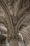 <center>Dessous du grand escalier. </center>