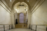 <center>Entrée vers le pavillon de l'empereur. </center>
