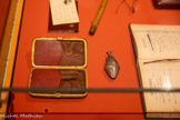 <center>Boite en forem de poisson</center>Seconde moitié du XIXe siècle, laiton argenté (?)