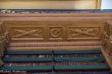 <center>La bibliothèque Mazarine. </center>  Faisceaux de licteur et armoiries de Mazarin.