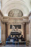 <center>L'Institut de France. </center> Le cénotaphe du cardinal Mazarin par Antoine Coysevox (XVIIe siècle).