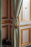 <center>Chambre d'apparat de Mme Thierry de Ville d'Avray.</center>Les ateliers de Montreuil-aux-lions de l'entreprise familiale Declercq Passementiers ont fabriqué de sublimes passementeries, artificiellement vieillies pour certaines afin qu'elles se marient harmonieusement aux étoffes anciennes. Toutes ces passementeries sont des reproductions fidèles de modèles XVIIIe et XIXe, sortis de nos archives.