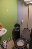 <center>Immeuble Le Corbusier</center>Commodités de la chambre de la domestique.