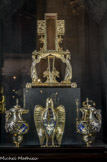 <center>Le Trésor de Notre-Dame. </center> Reliquaire du Clou et du Bois de la Croix. Argent, perles, diamants et turquoises.  P. Poussielgue – Rusand. 1862. Commandé par le chapitre de Notre-Dame, ce projet de Viollet-le-Duc s'inspire du type de reliquaire soutenu par deux anges connu dès le milieu du XIIIe siècle.
Chrémeaux. Argent doré, émail bleu. A Chertier. Troisième quart du XIXe siècle. Les deux chrémeaux de même forme sont destinés l'un à contenir le saint-chrême, huile sainte utilisée au baptême, à la confirmation et aux ordinations ; l'autre l'huile pour le sacrement des malades. Celui en forme de colombe, réalisé d'après un dessin de Viollet-le-Duc de 1866, inspiré de l'émaillerie limousine, servait à contenir le baume utilisé le Jeudi Saint pour la bénédiction des Saintes Huiles.