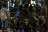 <center>Le Trésor de Notre-Dame. </center> Lutrin.
Le taureau de st Luc, l'aigle de st Jean, le lion de st Marc. En-dessous les têtes des apôtres.