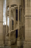 <center>La Conciergerie.</center>  La salle des Gens d'armes. La Grand'Salle d'apparat du palais, située à l'étage, aujourd'hui disparue, était desservie par des escaliers en vis dont subsiste un exemple sur le côté droit de la salle.