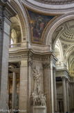 <center>La croisée du transept.</center>