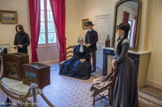 <center>Le château de Montauban.</center>Julia Allard-Daudet (1847-1940) et Alphonse Daudet (1840-1897), au premier plan. Derrière, Timoléon Ambroy (1821-1895) et Vespasie Ambroy (1796-1874).