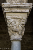<center>Galerie Sud</center>Animaux anthropomorphes.