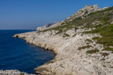 <center>Sentier de la douane</center>Embouchure de la calanque de la Mounine, le Capelan, la vigie, l'île Maïre, les Pharillons.