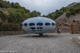 <center>Usine de l'escalette</center>La maison Futuro construite par le finlandais Matti Suuronen (1933-2013), qui a vu le jour en 1968. Ces véritables soucoupes volantes sont répartis en une soixante d’exemplaires dans le monde. C’est Eric Touchaleaume, galeriste parisien et amoureux de Marseille, qui s’est porté acquéreur en 2011 de la Friche de l’Escalette pour y créer ces projets inédits. Après plus de 80 ans de déshérence du lieu, il a fallu 3 ans de travaux et d’études pour faire du site un véritable espace cultur