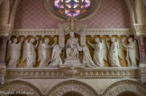 <center>Couvent et Eglise des Dominicains. </center> Vierge à l’enfant du XIII siècle, avec à ses pieds, à gauche St Dominique et à droite la Dominicaine la plus célèbre St Catherine de Sienne, tous les deux  agenouillés. Ils représentent la branche féminine et la branche masculine de l’ordre.