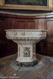 <center>Eglise St Lazare. </center> Baptistère. Fonts baptismaux.