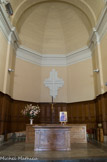 <center>Eglise Saint-Roch, Mazargues.</center> En 1851, lors de la consécration de l’église, le tableau de Michel Serre, le seul reste de la première église, était placé au fond, au-dessus du maître autel, le patron de l’église étant Saint-Roch. C’est pour cela qu’il n’y a pas de fenêtre dans l’abside.