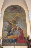 <center>Eglise Saint-Roch, Mazargues.</center> La Mort de Saint Joseph est peinte sur le mur, l’artiste est anonyme, c’est sans doute un peintre italien. Saint Joseph est le patron de la Bonne Mort car dans ces derniers instants, on peut supposer qu’il est soutenu par le Christ et la Vierge. A l'arrière plan une nuée d'anges, montre le chemin vers le paradis, avec tout en haut le Père Eternel.