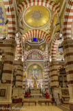 <center>Notre-Dame de la Garde</center>La nef vidée de ses bancs, en 2023, avant la visite du Pape.
