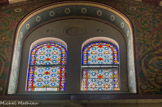 <center>Chapelle saint Roch.</center>Baies vitrées avec les noms des donateurs.