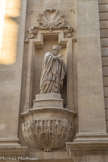 <center>Eglise Saint Théodore. </center>Statue de Saint Louis d’Anjou, évêque de Toulouse (ou St Théodore bénissant la ville de Bagnasco).