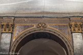 <center>Eglise Saint Théodore. </center>Arc de la nef.