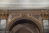 <center>Eglise Saint Théodore. </center>Arc de la nef.