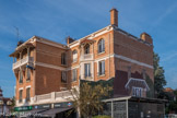 <center>Enghien-les-Bains. </center>
