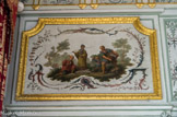 <center>Le château de Champs-sur-Marne. </center>Salon Chinois. Les panneaux de la porte donnant au salon rouge représentent des scènes de pêche.