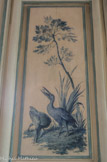 <center>Le château de Champs-sur-Marne. </center>Le cabinet en camaïeu. On peut y voir des Chinois et des Chinoises s’adonner aux plaisirs champêtres (art de fumer, art d’agencer les bouquets, art de pêcher...)