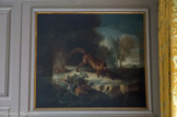 <center>Le château de Champs-sur-Marne. </center>Salle à manger destinée à ce seul usage. Pour les dessus de portes, les Cahen d’Anvers ont employé des toiles (trois portraits de chiens de Alexandre-François Desportes et le renard chassant de J.B. Oudry) qu’ils ont élargies pour les faire rentrer dans le cadre, comme pour celle située au-dessus de l’entrée de la chambre de Gilbert.